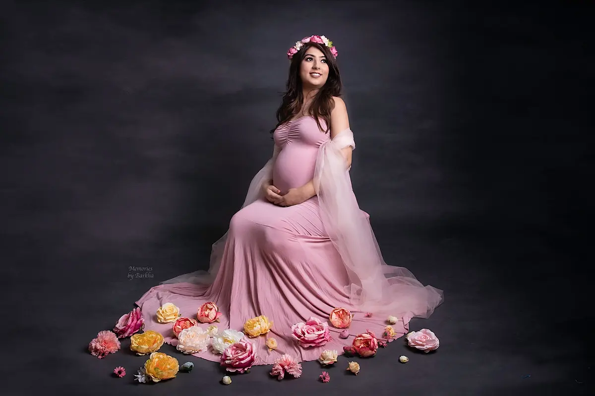 Most creative Maternity Photoshoot in Gurgaon, Delhi