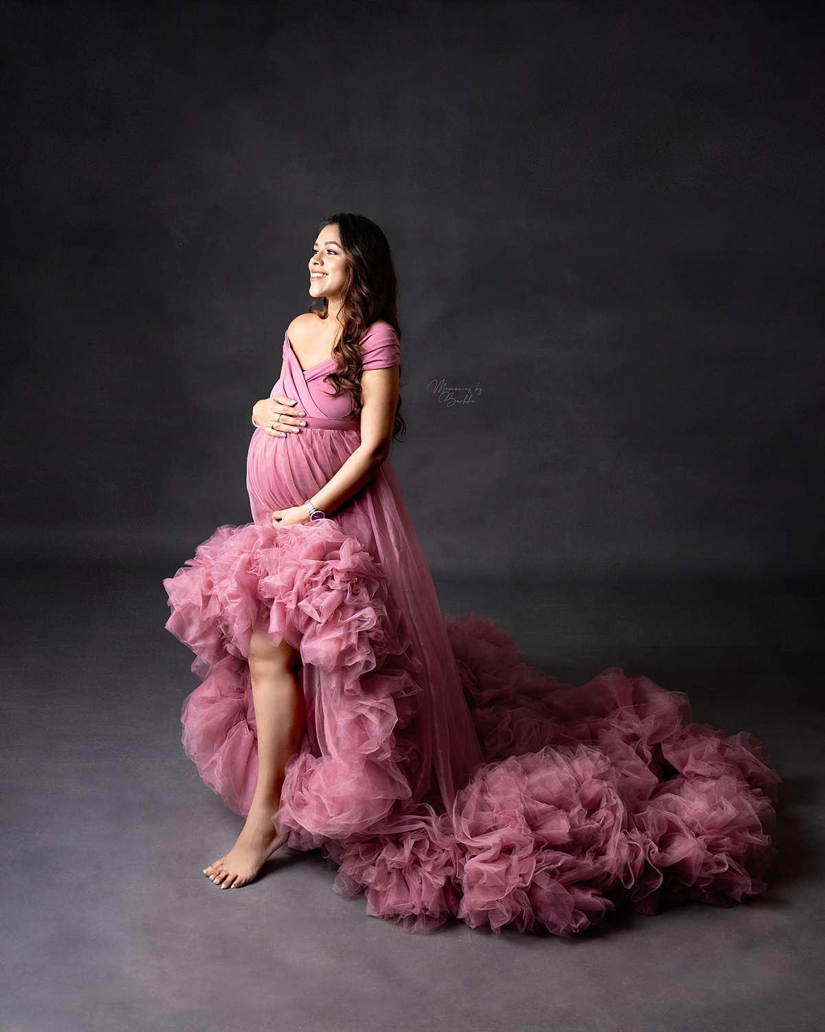 Maternity Photoshoot Everything You Need To Know ABOUT