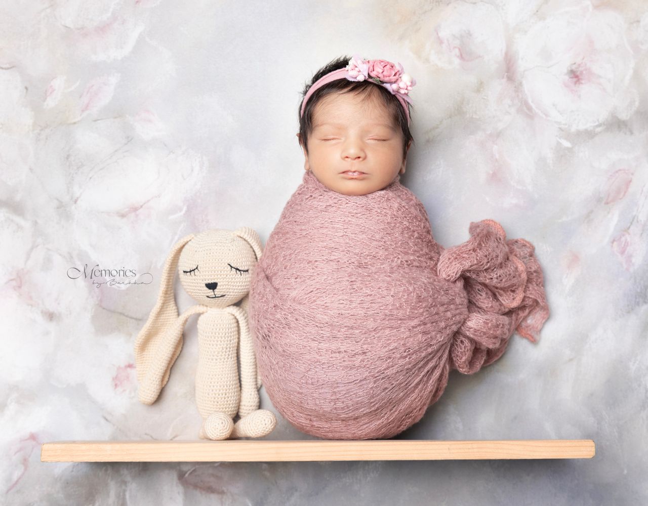 Sweet and Simple: Classic Newborn Poses