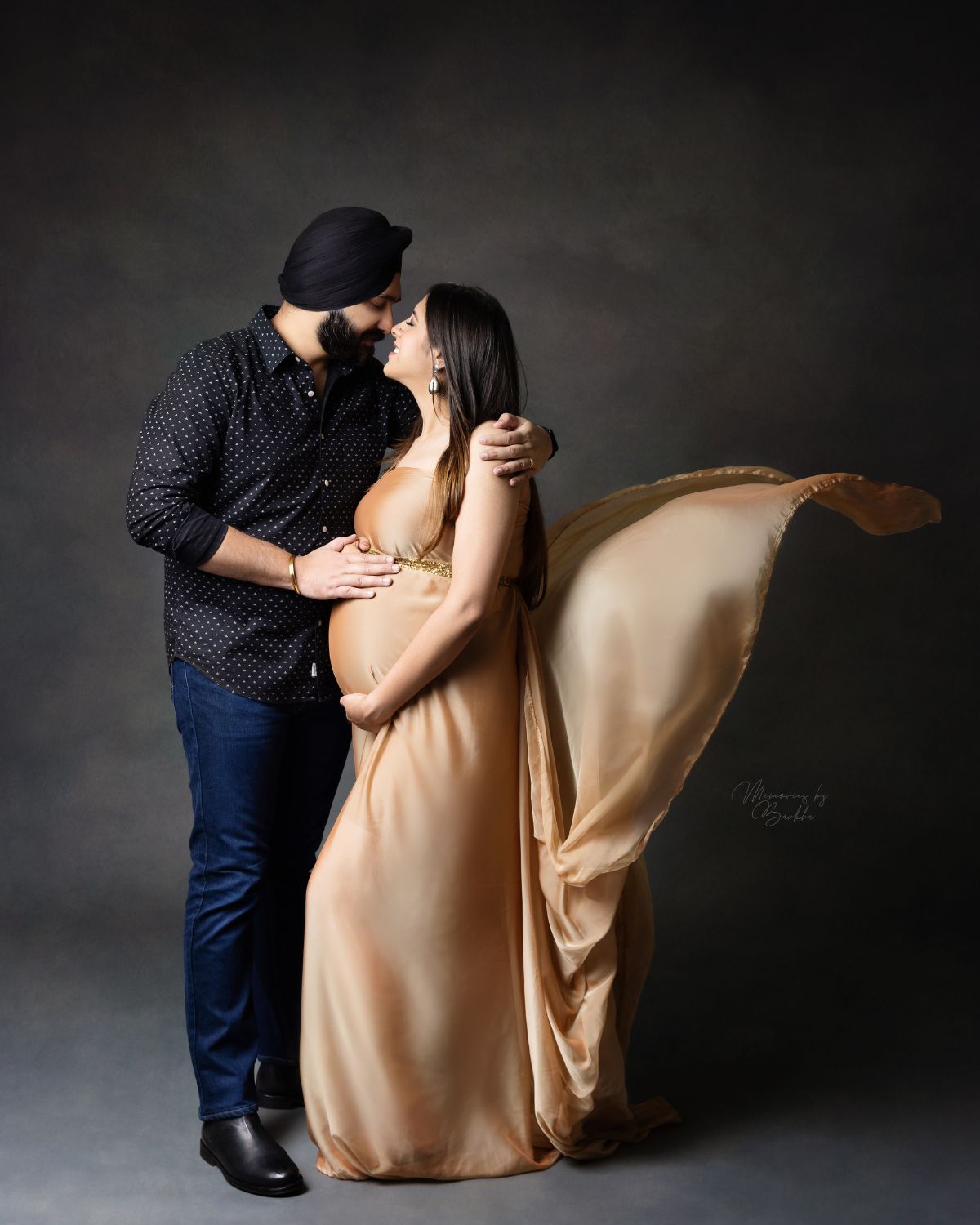 Unveiling the Journey: How Emotion Adds Depth to Maternity Photography